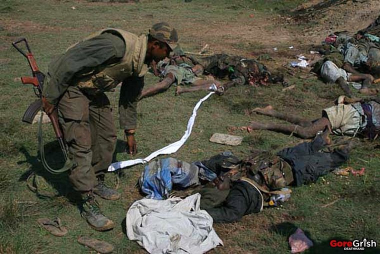 dead-fighters-ltte-defeated6-Sri-Lanka-mar8-09.jpg