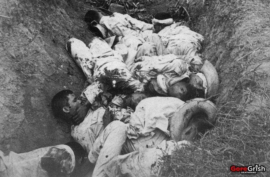 dead-filippino-soldiers12-American-Philippine-War.jpg