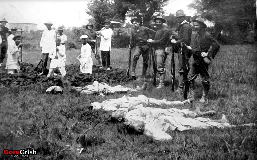 dead-filippino-soldiers14-American-Philippine-War-1899.jpg