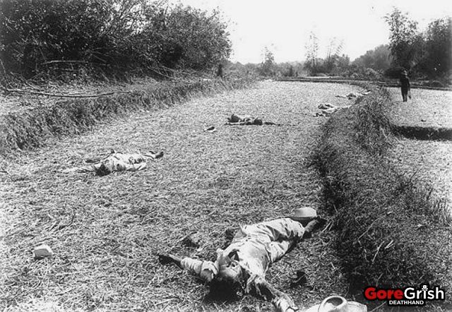 dead-filippino-soldiers4-American-Philippine-War.jpg
