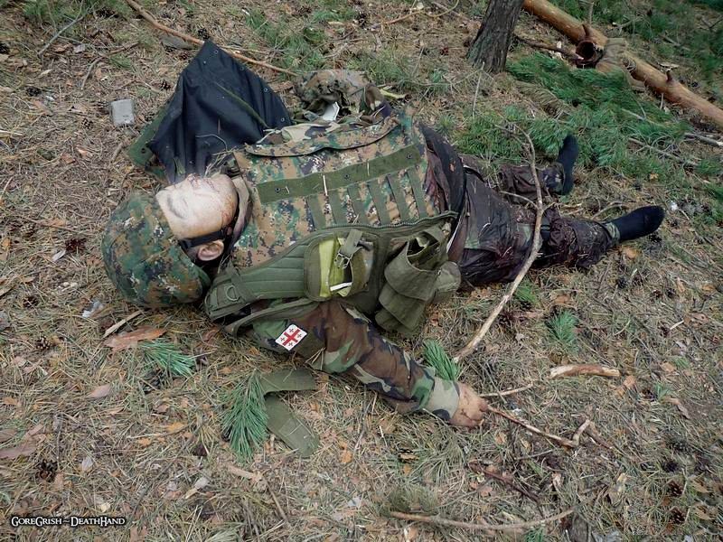 dead-georgian-soldier11-Georgia-aug2008.jpg