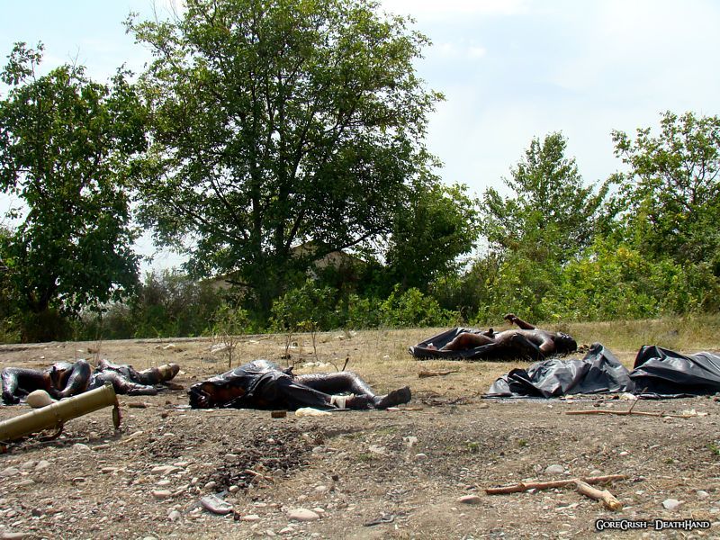 dead-georgian-soldiers2-Georgia-aug2008.jpg