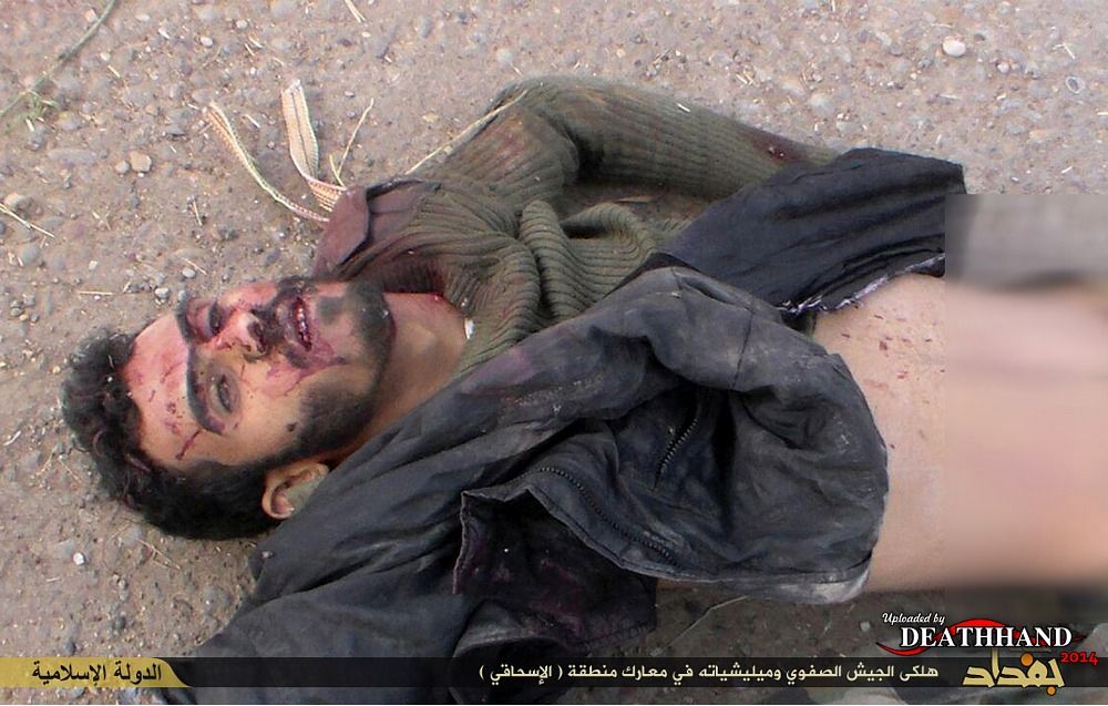 dead-iraqi-soldiers-after-battle-with-isis-fighters-1-Ishaqi-IQ-dec-25-14.jpg