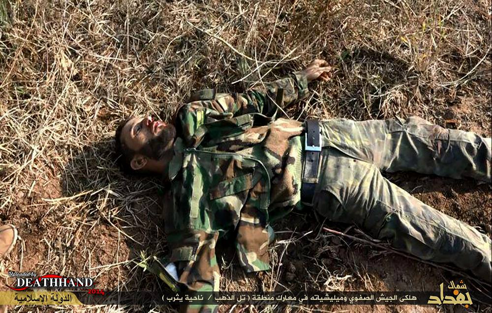 dead-iraqi-soldiers-after-isis-attack-2-Yathrib-IQ-dec-22-14.jpg