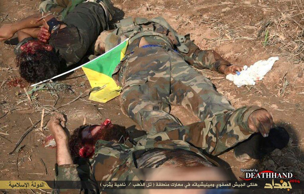 dead-iraqi-soldiers-after-isis-attack-4-Yathrib-IQ-dec-22-14.jpg