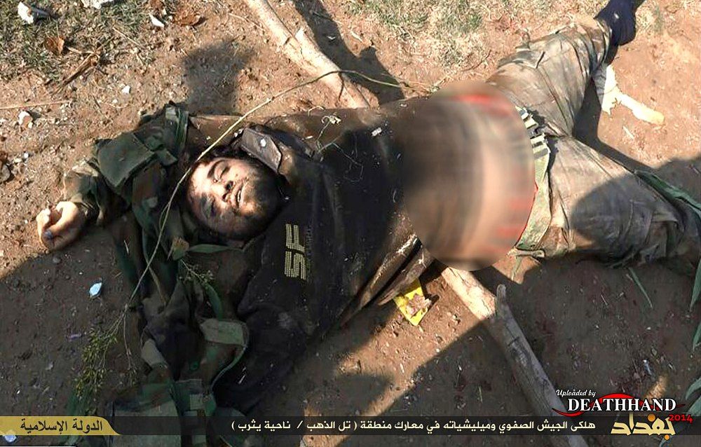 dead-iraqi-soldiers-after-isis-attack-7-Yathrib-IQ-dec-22-14.jpg