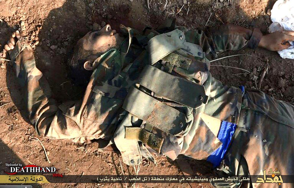 dead-iraqi-soldiers-after-isis-attack-8-Yathrib-IQ-dec-22-14.jpg