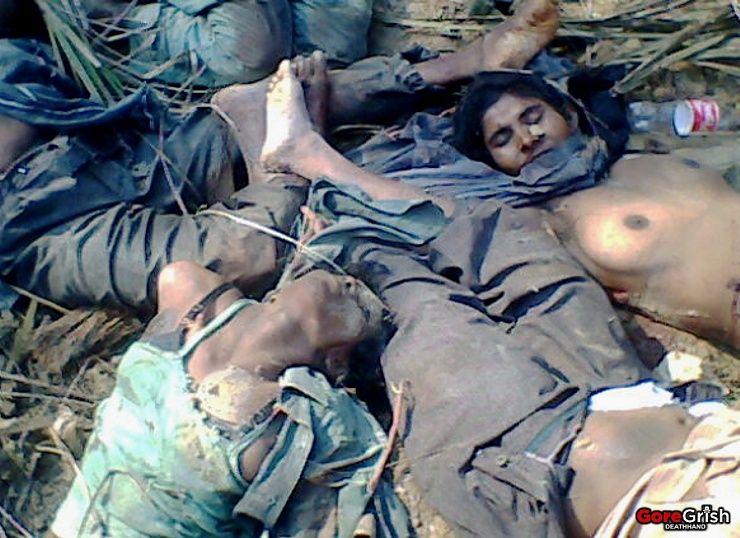 dead-ltte-female-fighters6b-Sri-Lanka-2009.jpg