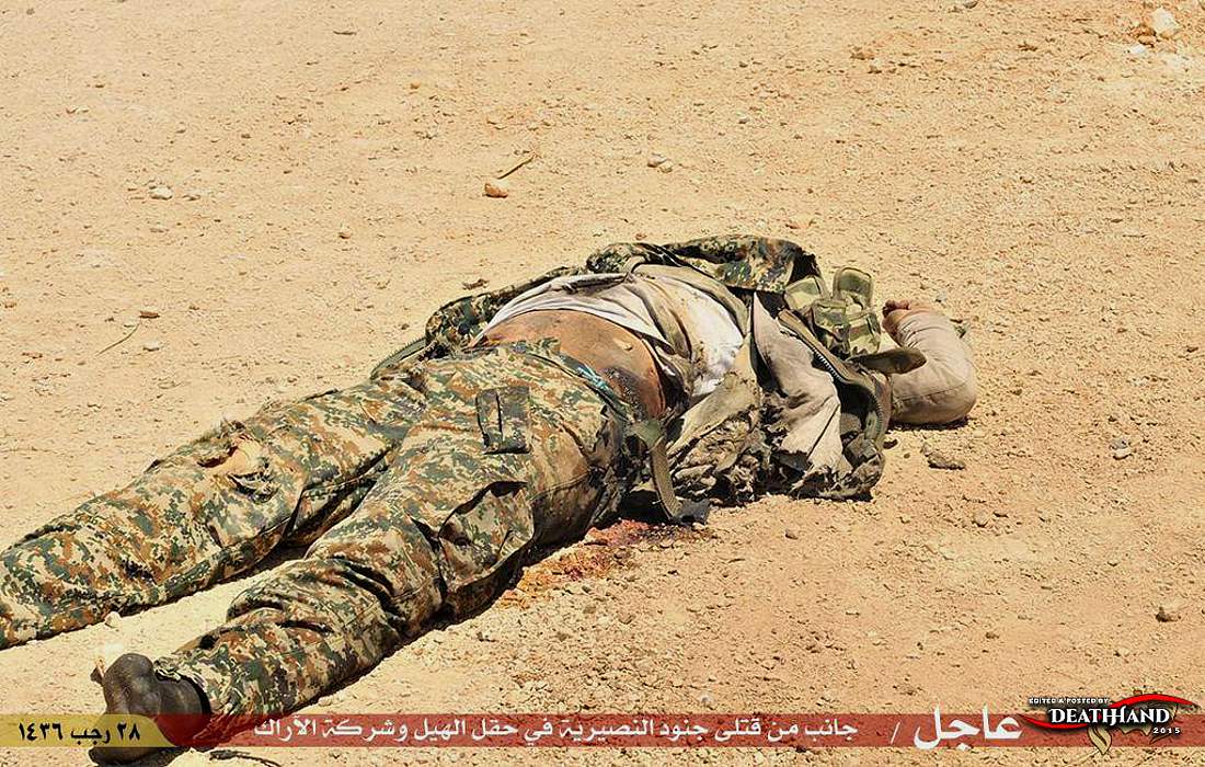 dead-syrian-soldiers-after-losing-fight-with-isis-19-Nasiriyah-SY-may-17-15.jpg