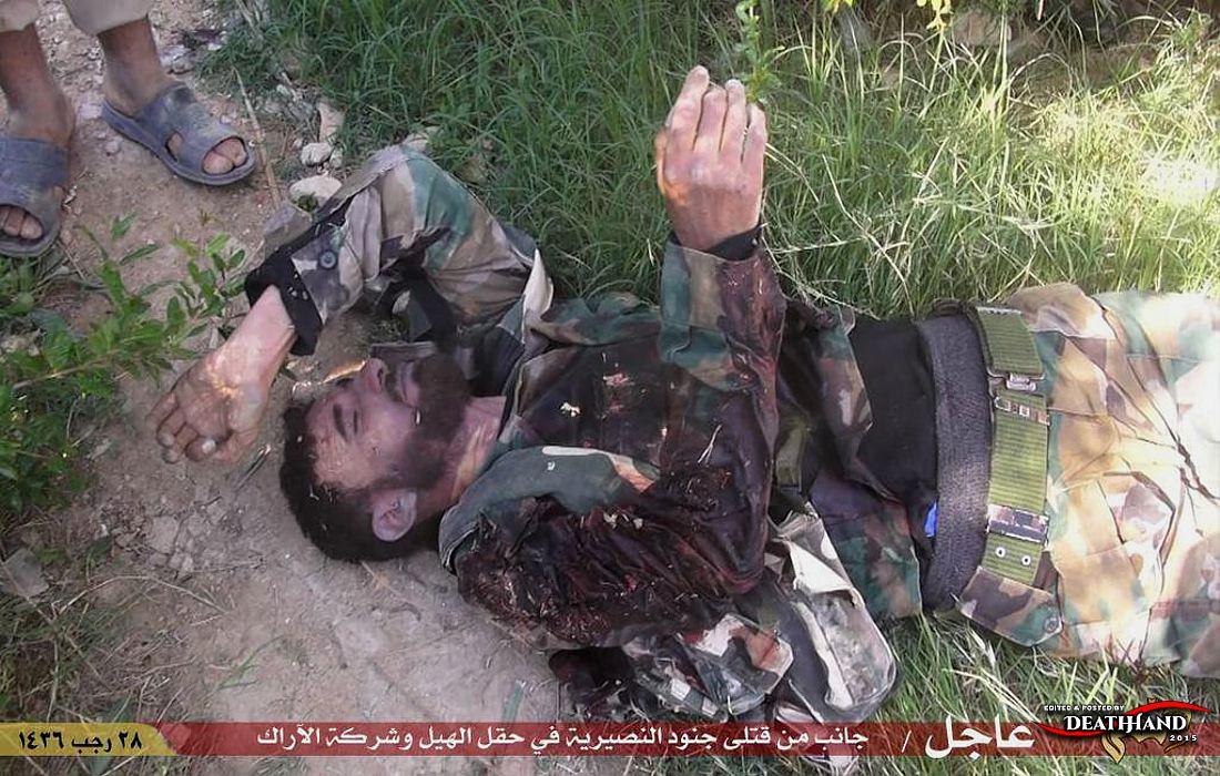 dead-syrian-soldiers-after-losing-fight-with-isis-8-Nasiriyah-SY-may-17-15.jpg