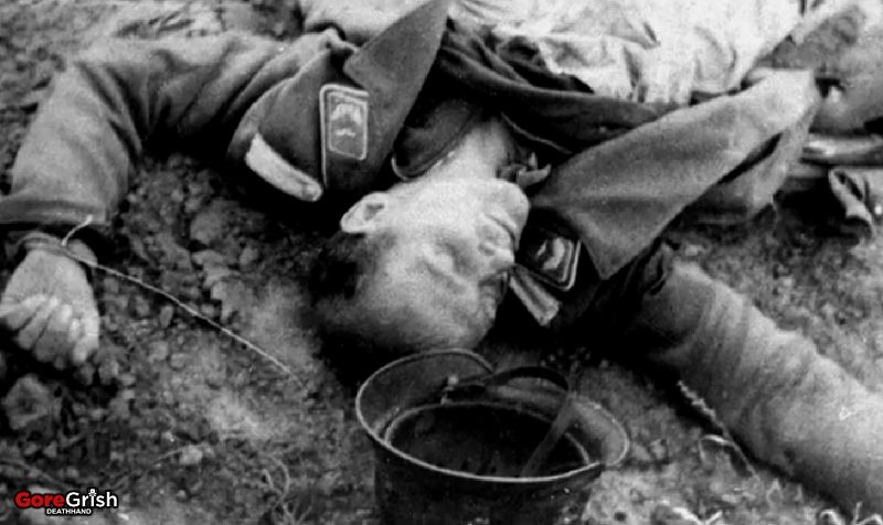 death-on-osfront12-Russia-1941-45.jpg