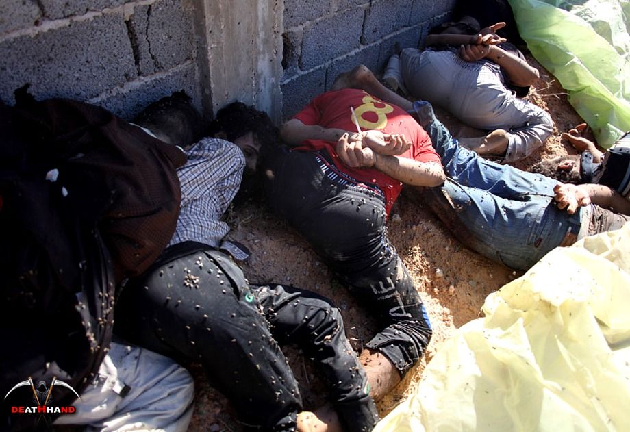 deaths1-Sirte-Libya-oct2011.jpg