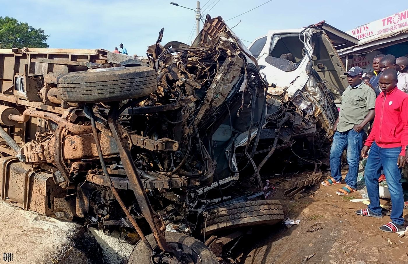DH - 2 Truck crashes kills 10 - Mirobi Kenya - April 7 2023.jpg
