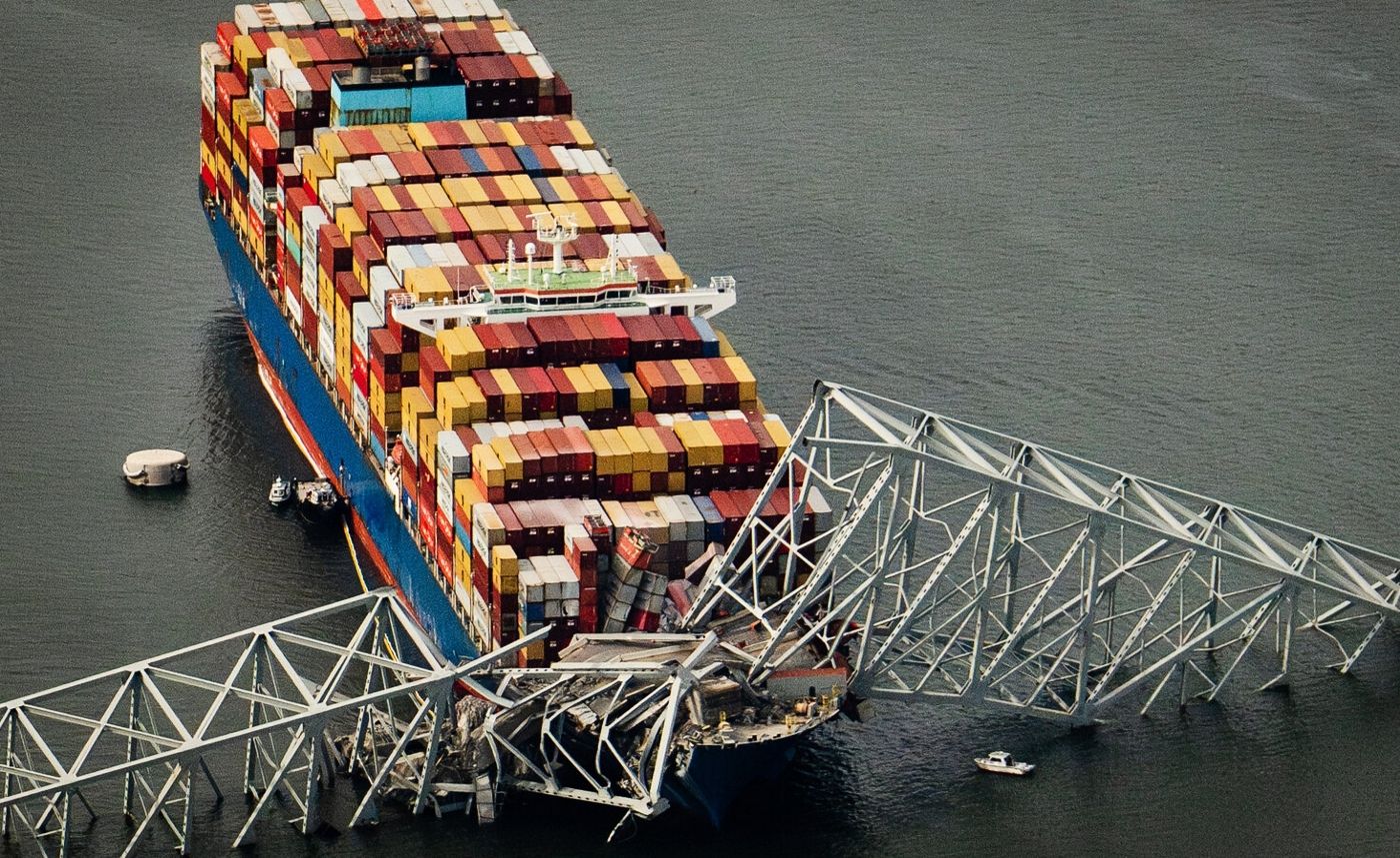 DH - Baltimores Key Bridge hit by cargo ship Dali collapses 1 - Baltimore, USA Mar 25 2024.jpg