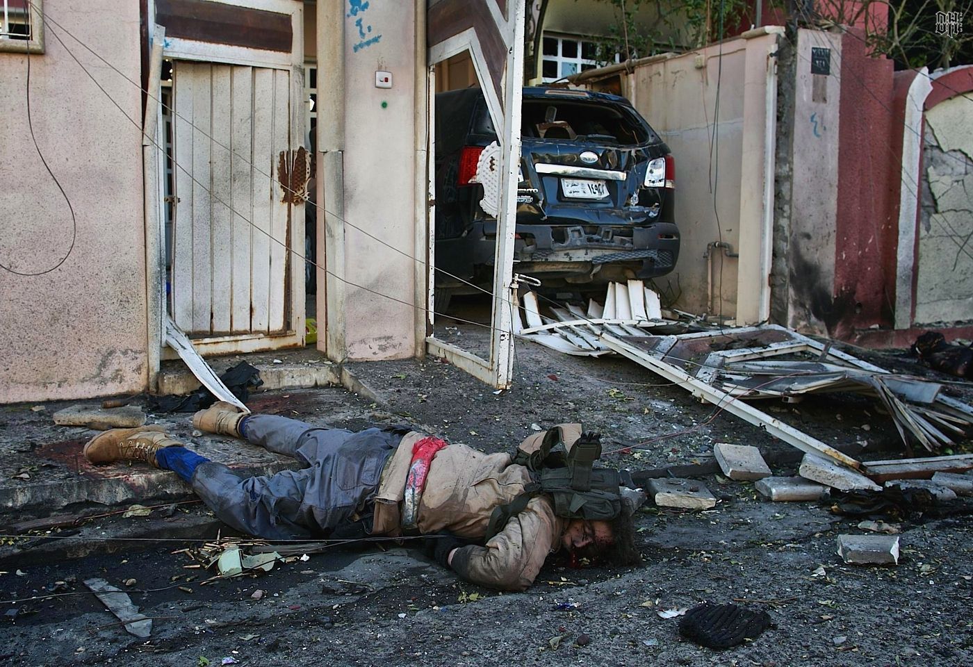 DH - Corpses of Mosul Iraq 18.jpg