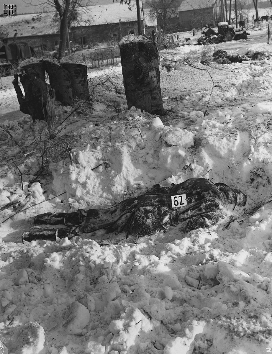 DH - Dead US Soldiers 22 - One of the victims of the Malmedy Massacre 2.jpg