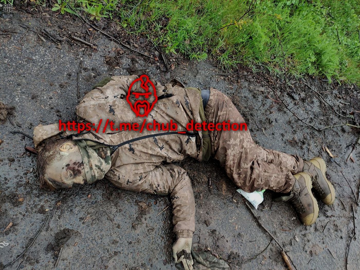 DH - KIA Ukrainian soldiers 1 - Novobakhmutovka area - mid Apr 2023.jpg