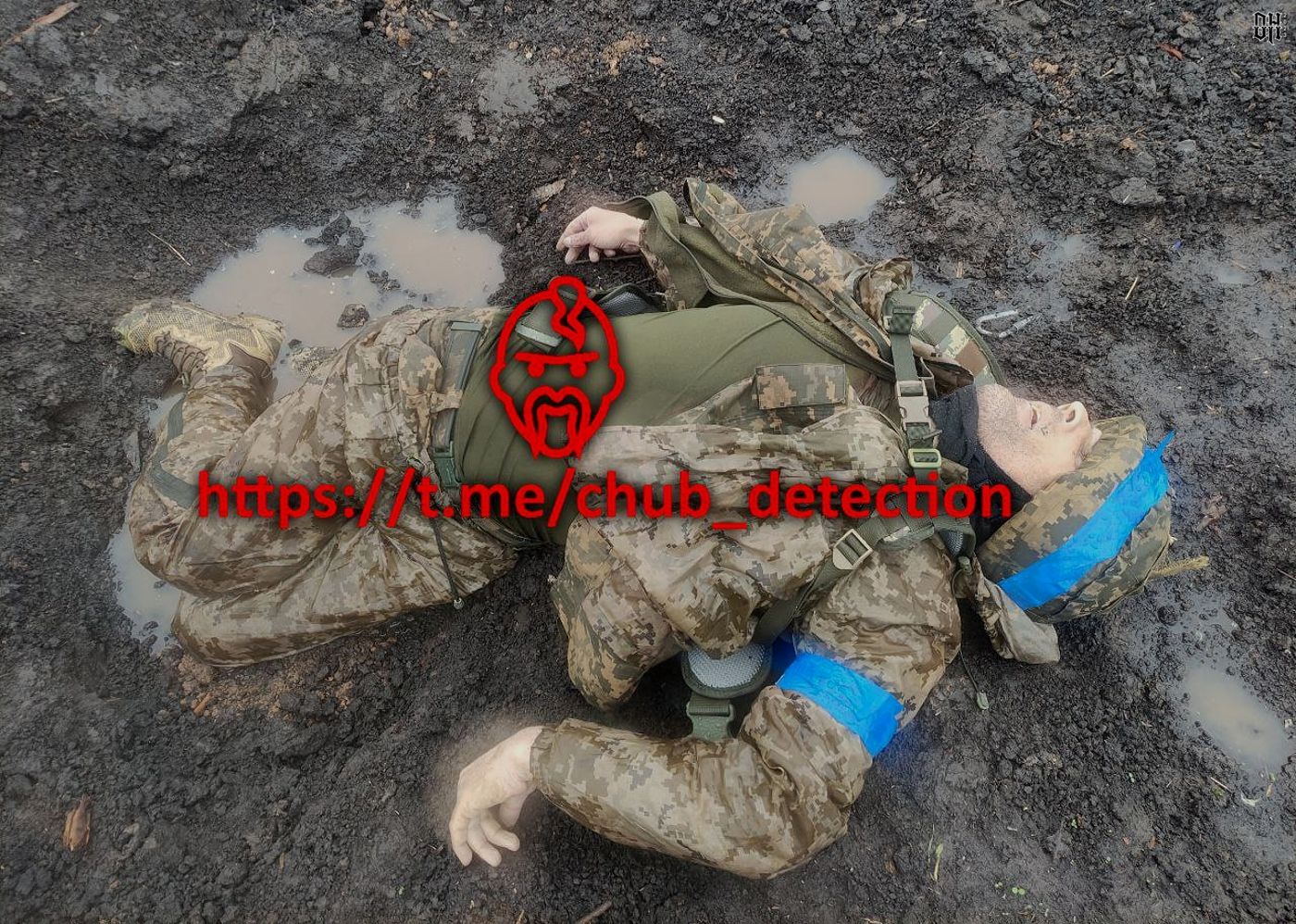 DH - KIA Ukrainian soldiers 5 - Novobakhmutovka area - mid Apr 2023.jpg