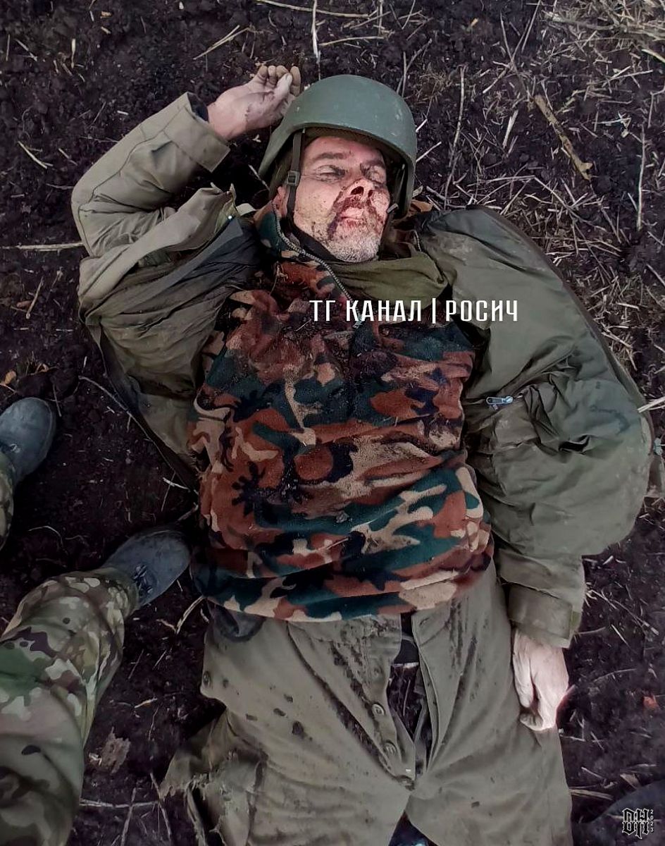 DH - Ukraine~Russia conflict - 1596 - dead Ukrainian soldier March 2023.jpg