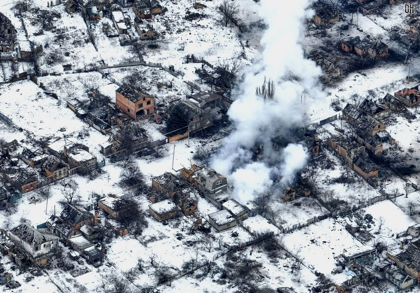 DH - Ukraine~Russia conflict - 1608 - Bakhmut, Ukraine, under fire - Feb 14 2023.jpg