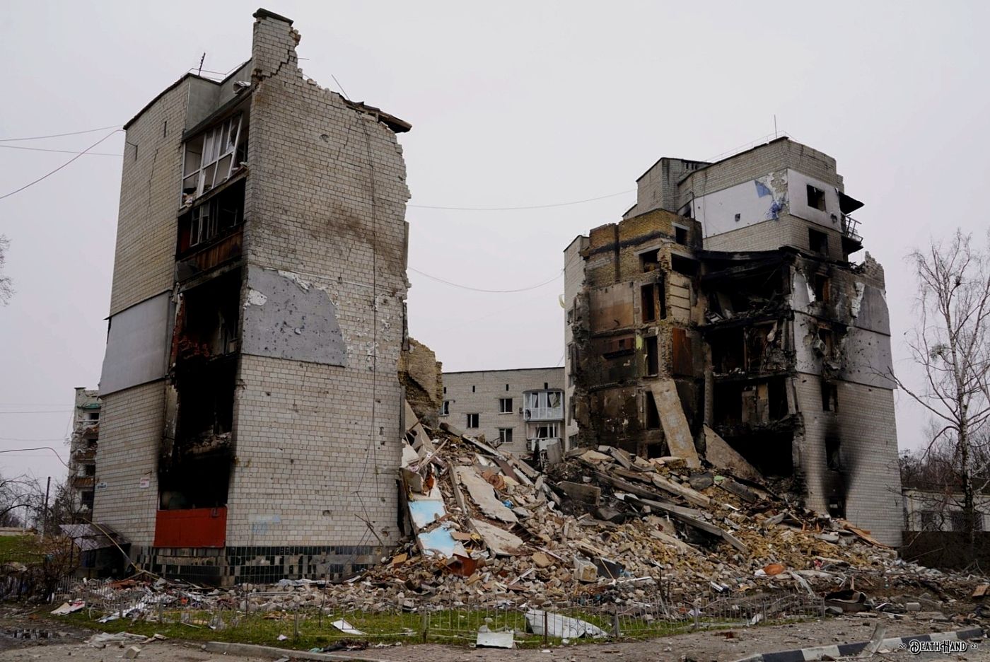 DH - Ukraine~Russia conflict - 1734 - Russian shelled apartment - Borodianka - early 2022.jpg