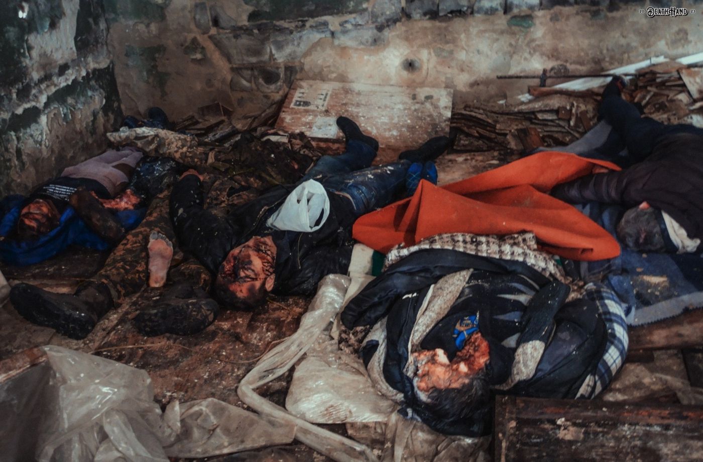 DH - Ukraine~Russia conflict - 1739 - Tortured and executed Ukrainian civilians in basement - ...jpg