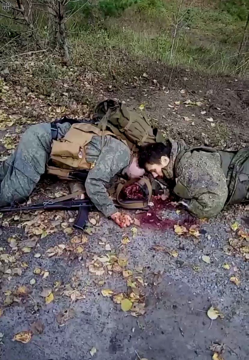 DH - Ukraine~Russia conflict - 1754 - Dead Russian soldiers - Lyman - Oct 2 2022.jpg