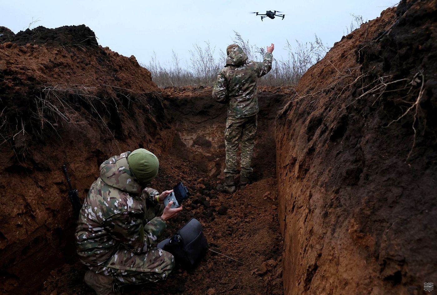 DH - Ukraine~Russia conflict - 1755 - Ukrainian troops in trench launch drone - near Bakhmut -...jpg