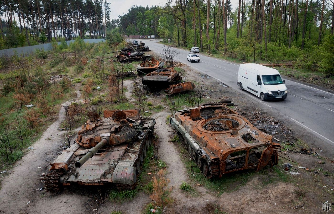 DH - Ukraine~Russia conflict - 1779 - Destroyed Russian tanks - outside Kyiv - early 2022.jpg