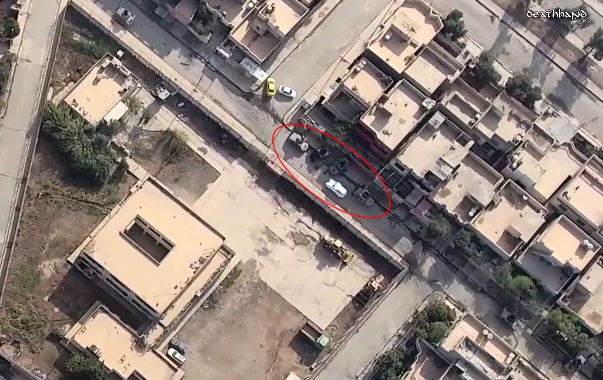 drone-views-isis-car-truck-suicide-bombers-hitting-targets-14-Iraq-Syria-2016-2017.jpg