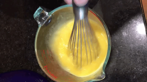 eggs.gif