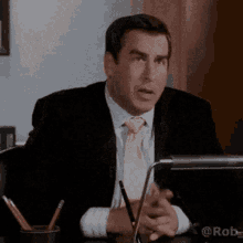 fighting-punching.gif