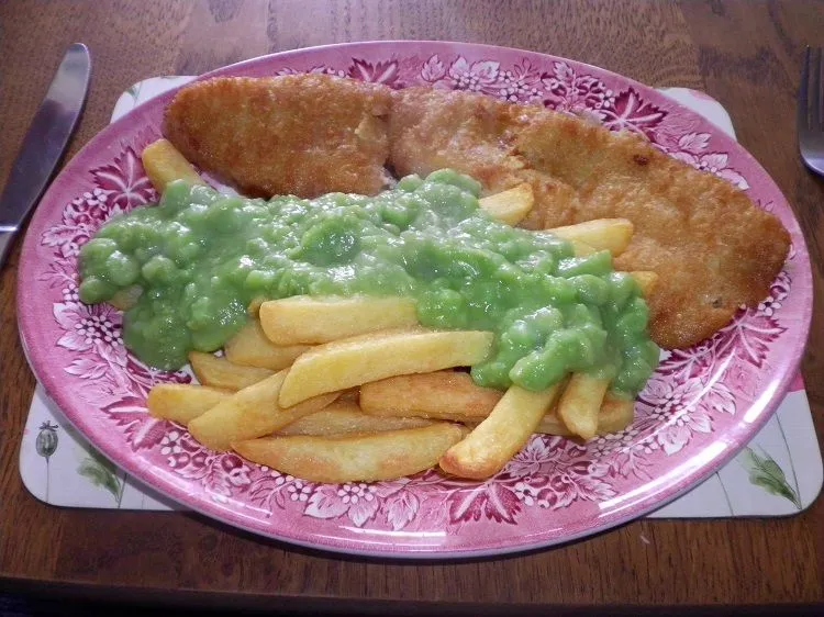 fishunchips 001.webp