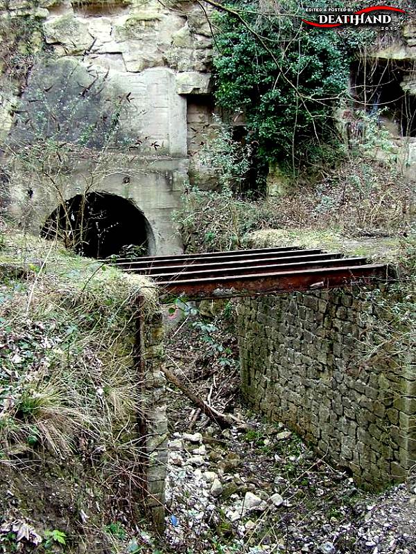 german-bunker2-Val-d'Oise-France.jpg