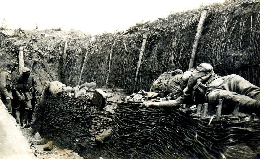 germans-inspect-trench-after-take-over.jpg