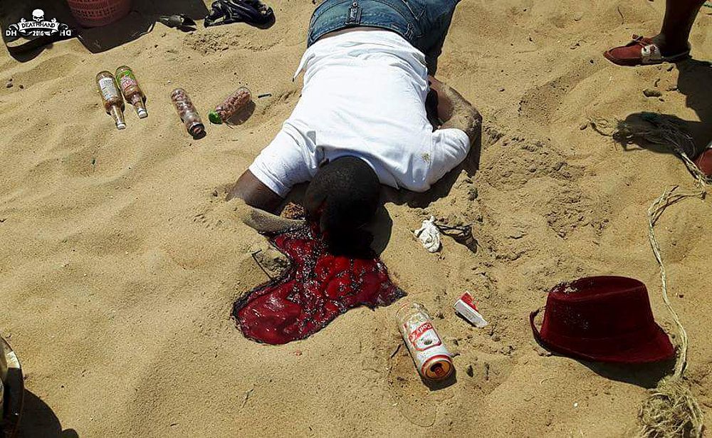 gunmen-storm-beach-killing-tourists-6-Grand-Bassam-IV-mar-13-16.jpg