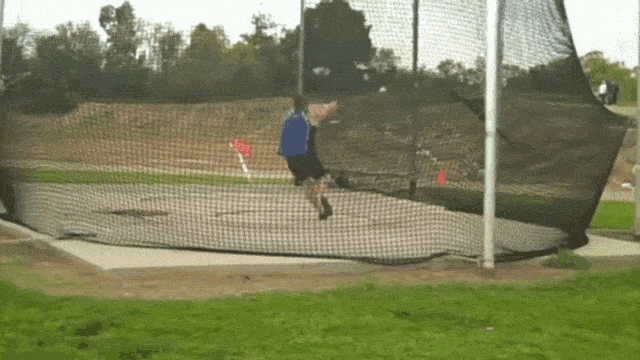 hammer-throw-failarmy.gif
