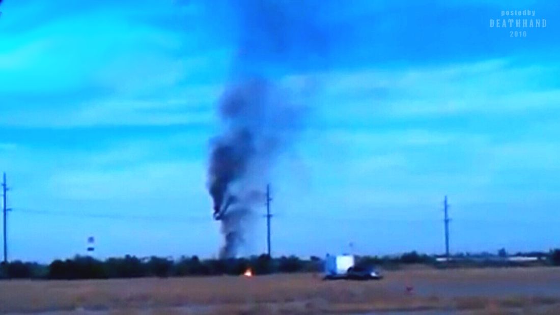 hot-air-balloon-crash-kills-all-16-hit-power-lines-5-Lockhart-TX-jul-3016.jpg