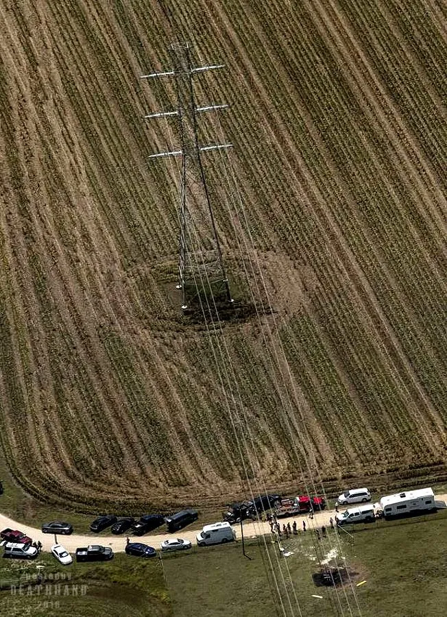hot-air-balloon-crash-kills-all-16-hit-power-lines-7-Lockhart-TX-jul-3016.webp