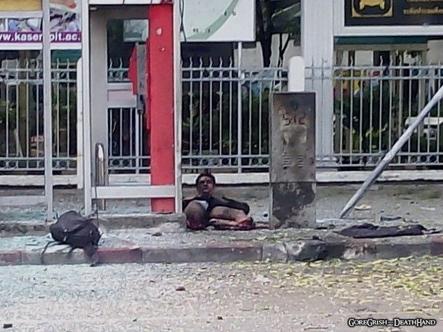 iranian-blows-off-own-legs3-Bangkok-feb14-12.jpg