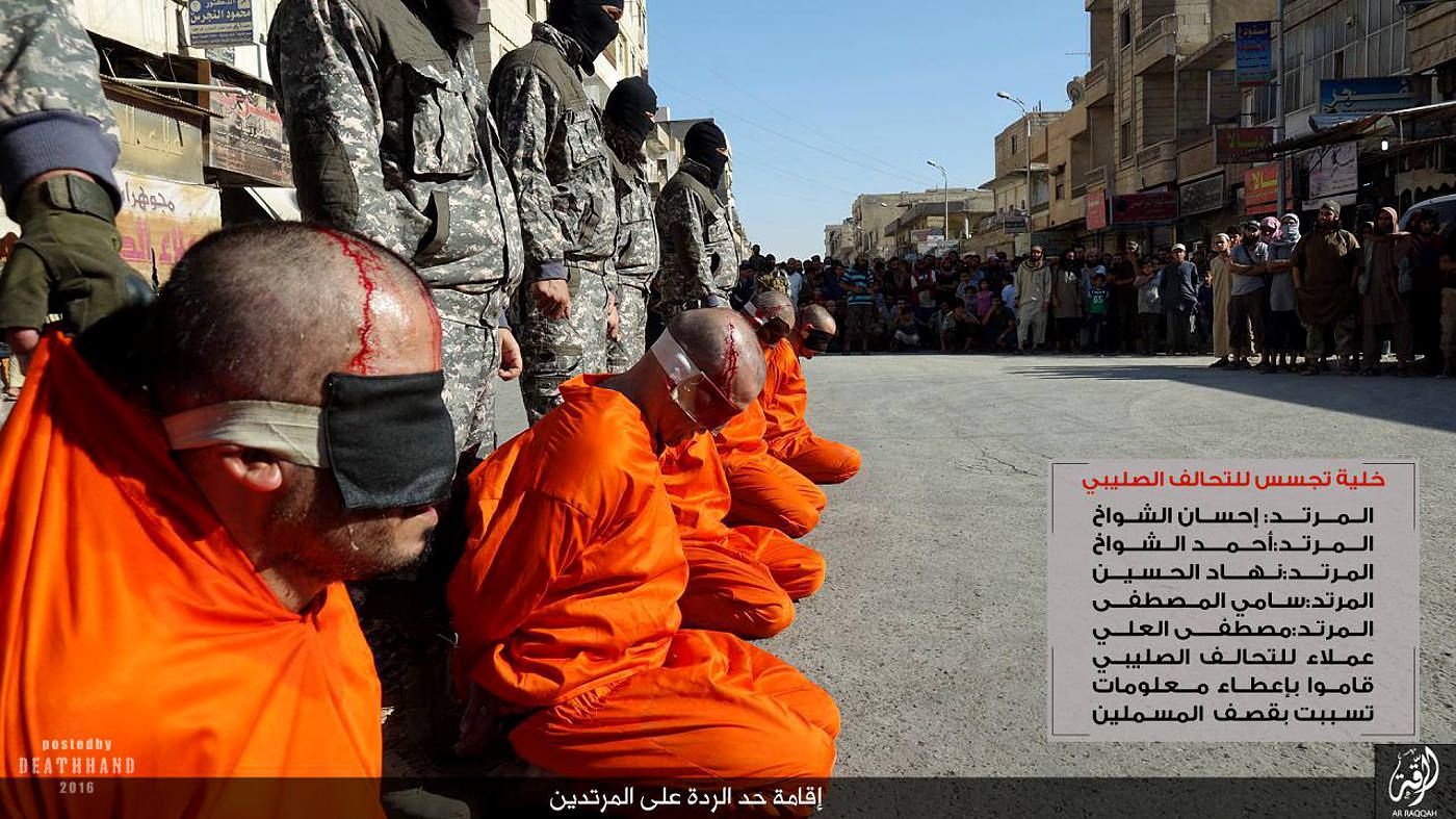 isis-beheads-4-football-players-and-a-ref-accused-spying-3-Raqqa-SY-jul-11-16.jpg