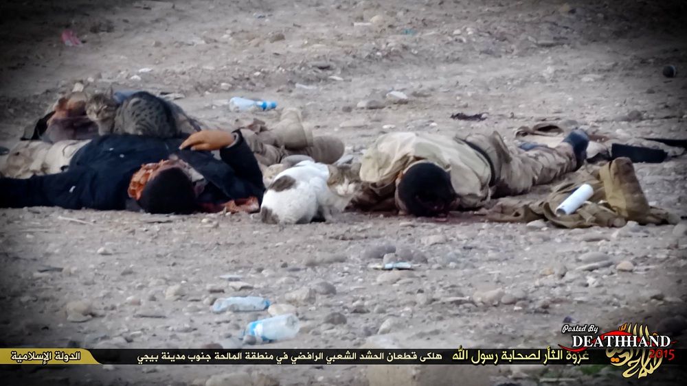 isis-executes-two-men-after-battle-with-iraqi-troops-5-Baiji-IQ-jan-12-15.jpg