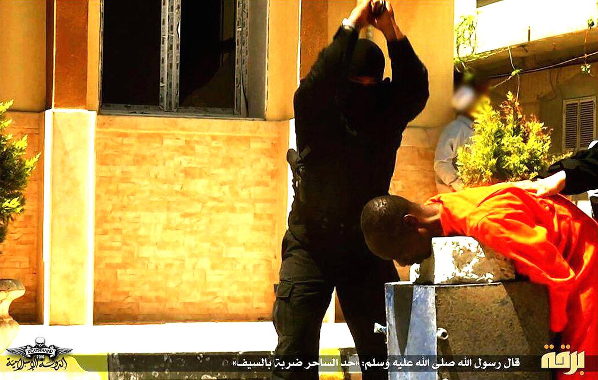 isis-sword-executioners-17.jpg