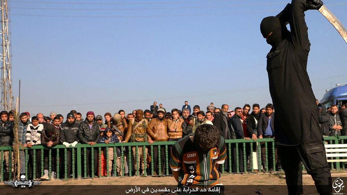 isis-sword-executioners-21.jpg