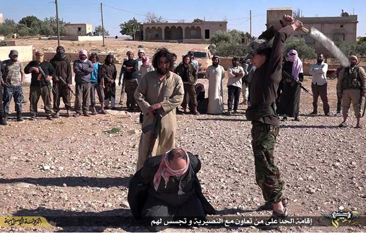 isis-sword-executioners-33.jpg