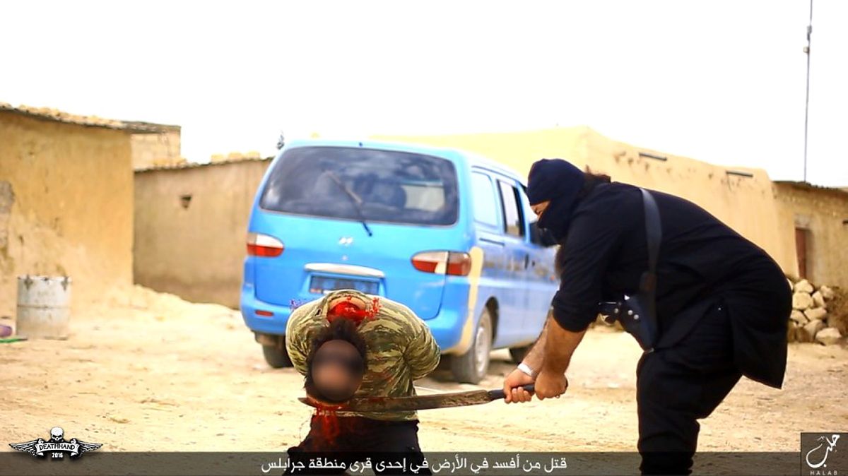 isis-sword-executioners-5.jpg
