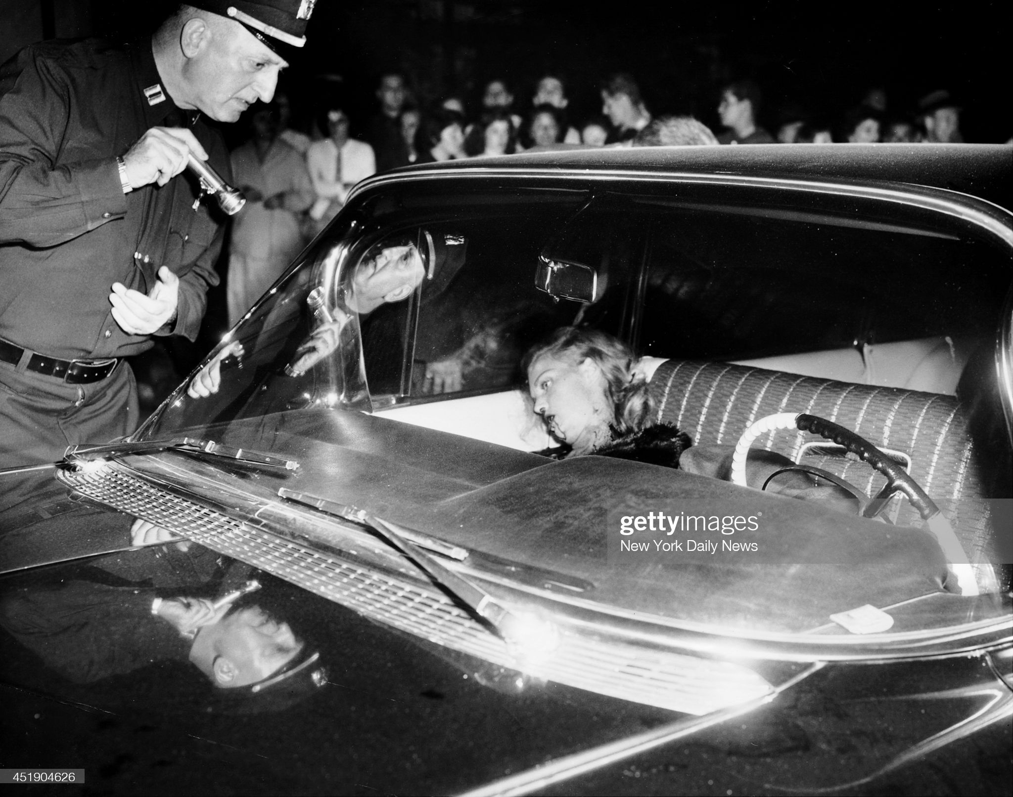 Janice Drake lies dead in a car with mobster Little Augie Pisano at 94th St. and 24th Ave. in ...jpg
