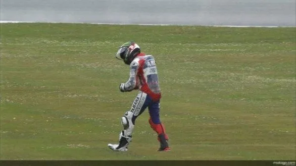 jorge-lorenzo-caduta-assen01-620x350.webp