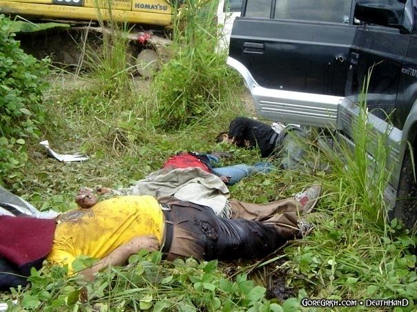 journalists-politicians-massacred10-Ampatuan-Philippines-nov23-09.jpg