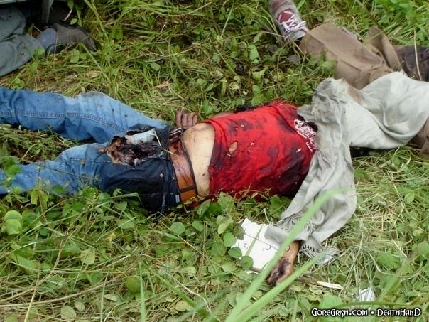 journalists-politicians-massacred20-Ampatuan-Philippines-nov23-09.jpg